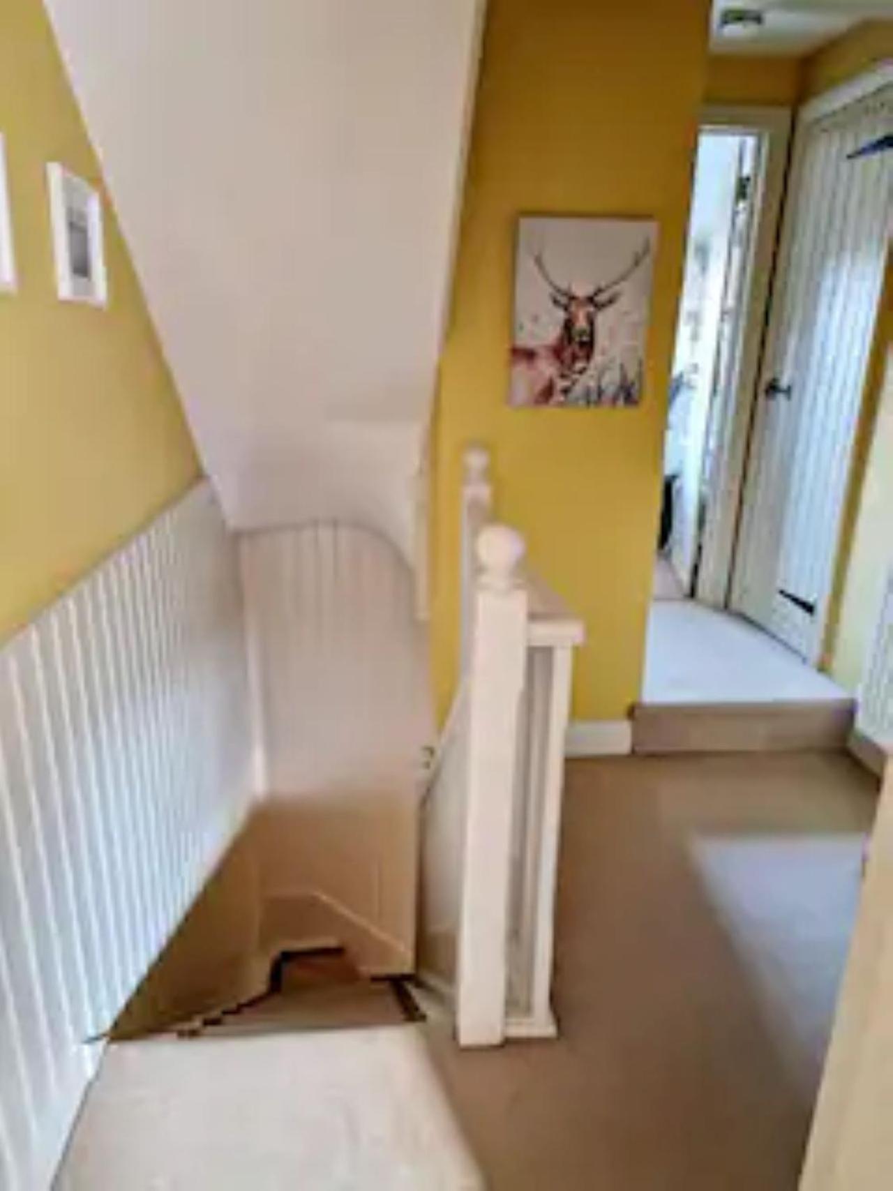 Jackdaw Cottage-Beautiful Cottage, Town Centre Wimborne Minster Esterno foto