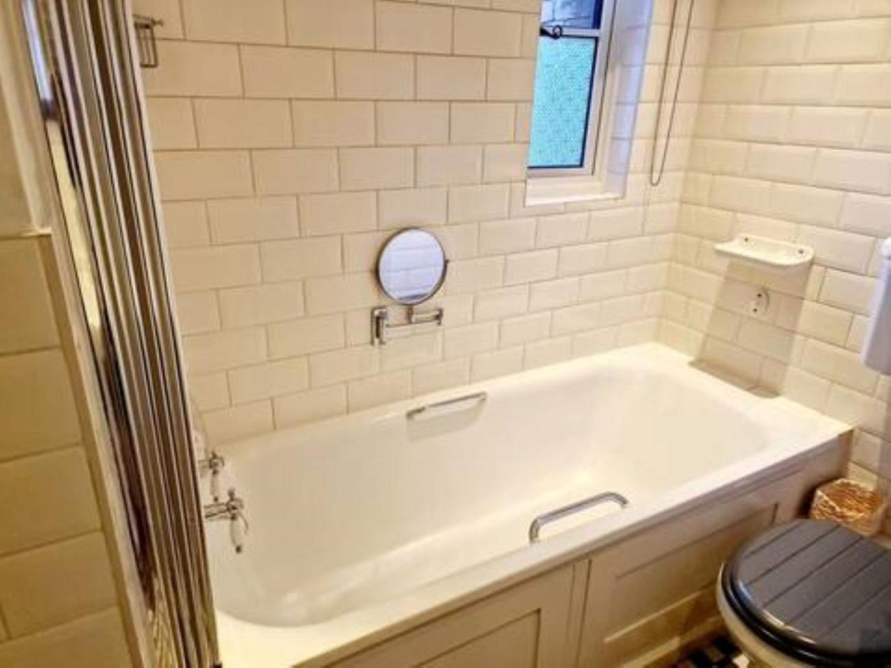 Jackdaw Cottage-Beautiful Cottage, Town Centre Wimborne Minster Esterno foto