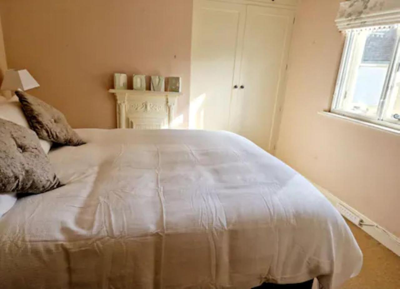 Jackdaw Cottage-Beautiful Cottage, Town Centre Wimborne Minster Esterno foto
